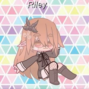 Meet your Posher, Kharisma